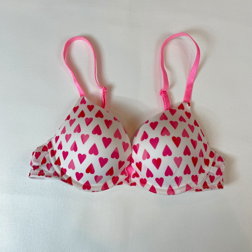 NWOT Victoria's Secret Bra 32B Push-Up White Pink Hearts B700